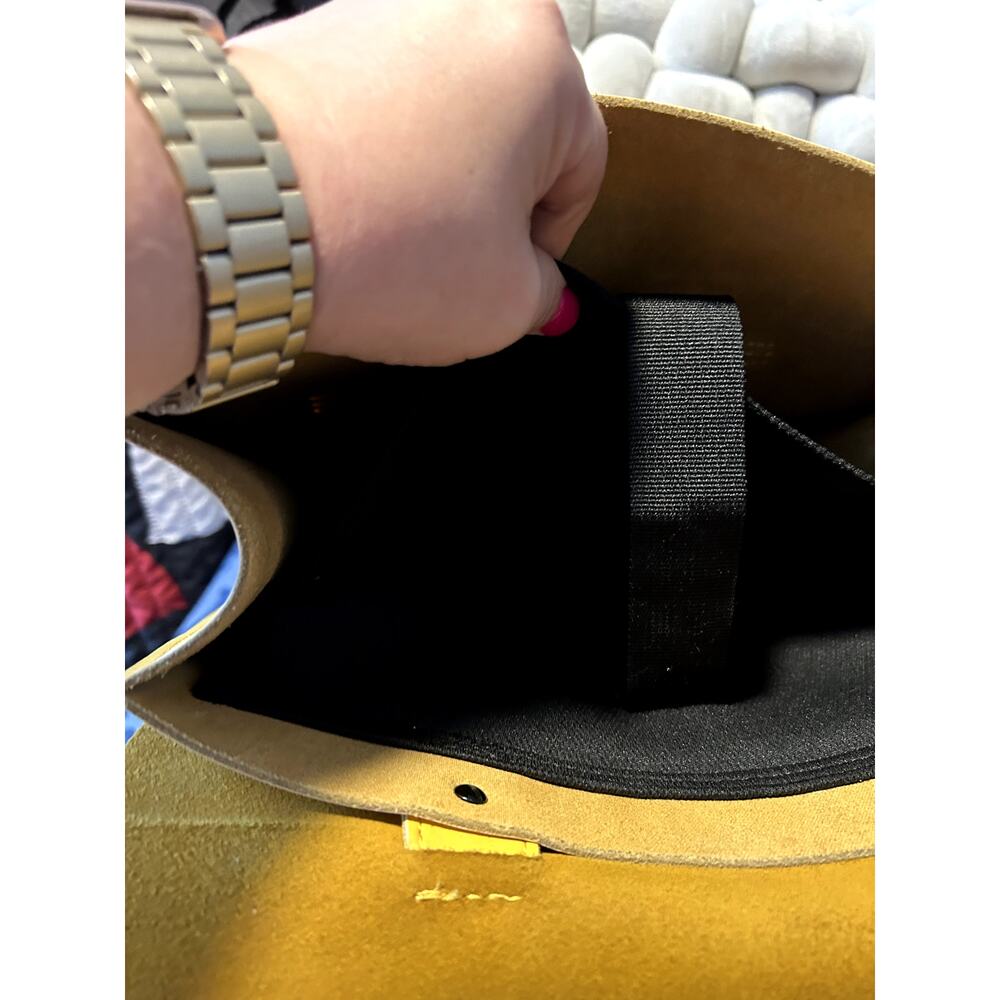 Dr Martens Kiev Yellow Leather Backpack - Picture 11 of 11